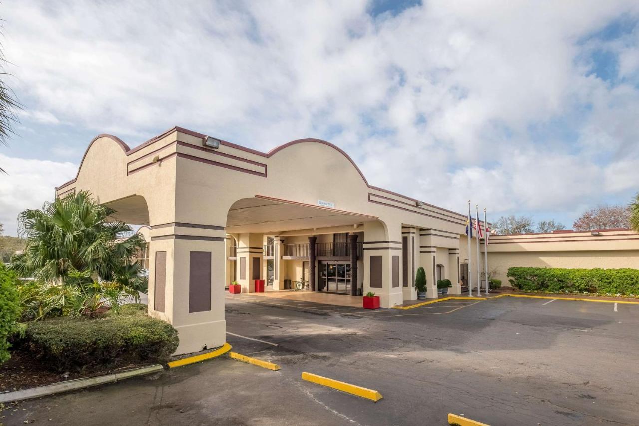 Days Inn By Wyndham Neptune Beach แจ็กสันวิลล์บีช ภายนอก รูปภาพ