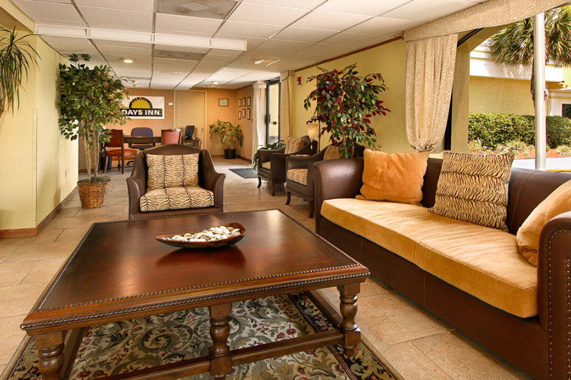 Days Inn By Wyndham Neptune Beach แจ็กสันวิลล์บีช ภายนอก รูปภาพ