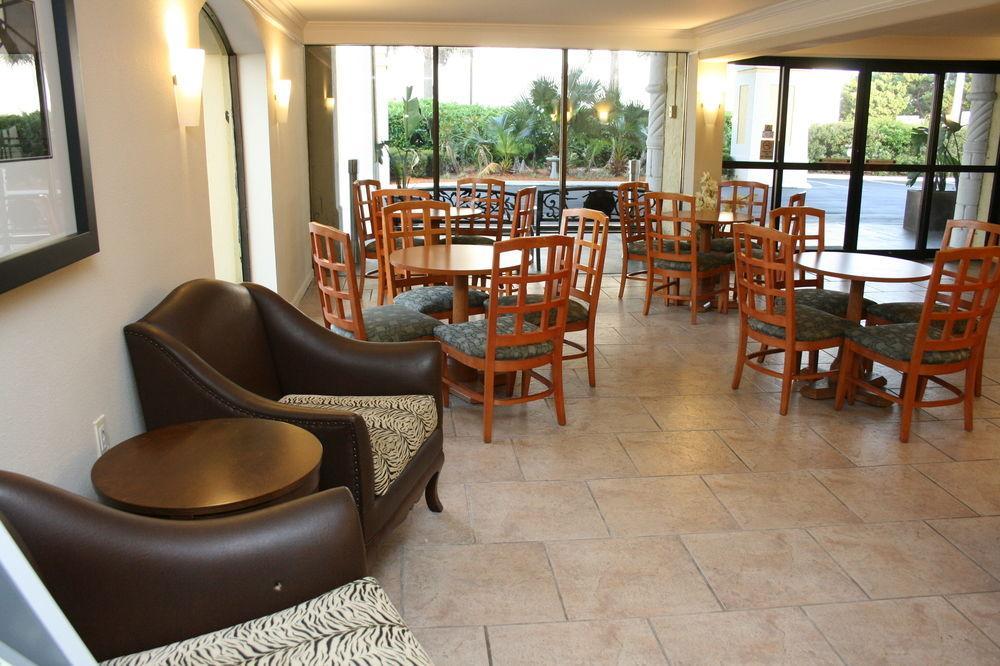 Days Inn By Wyndham Neptune Beach แจ็กสันวิลล์บีช ภายนอก รูปภาพ