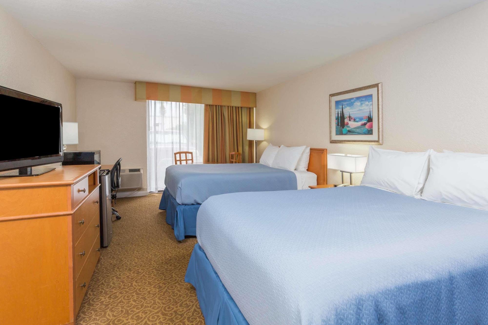 Days Inn By Wyndham Neptune Beach แจ็กสันวิลล์บีช ภายนอก รูปภาพ